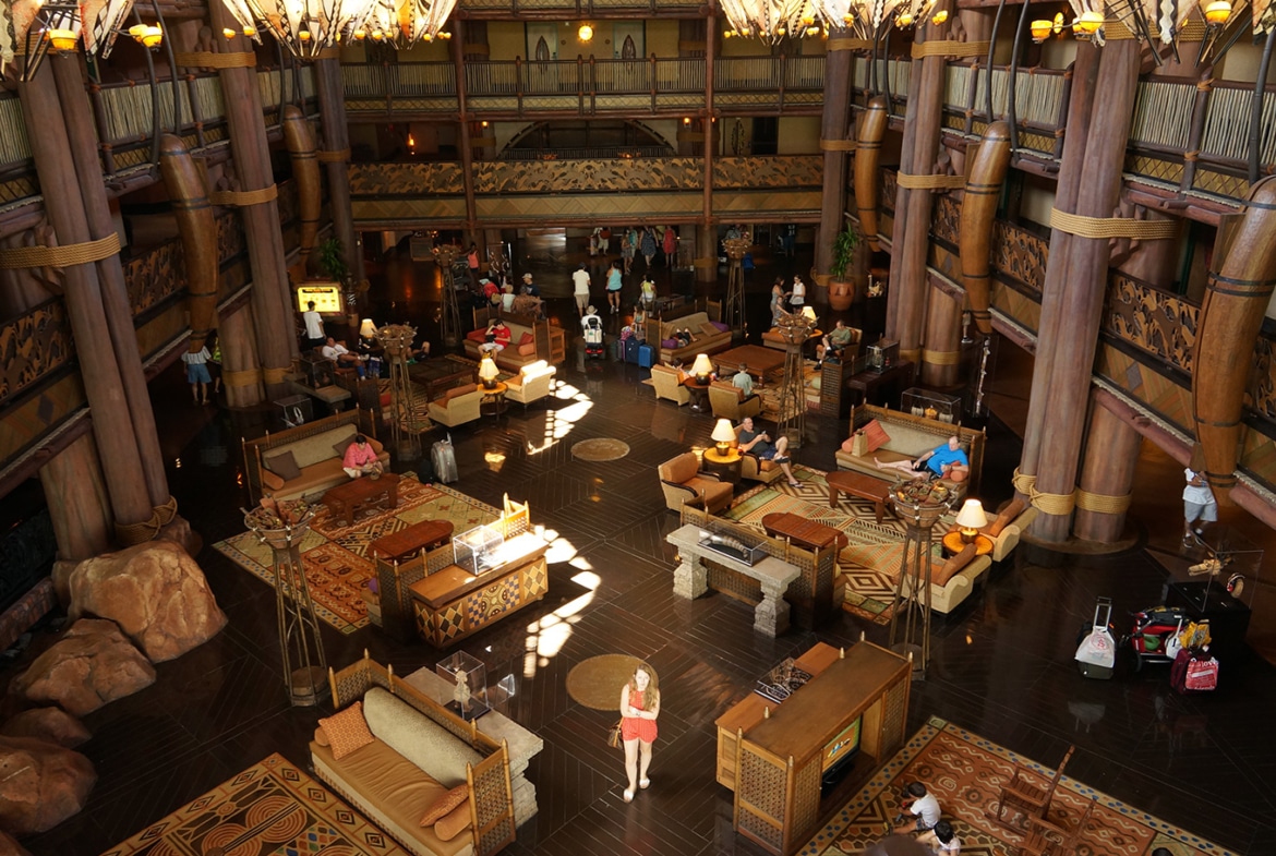 Disney’s-Animal-Kingdom-Lodge-Villas-Lobby