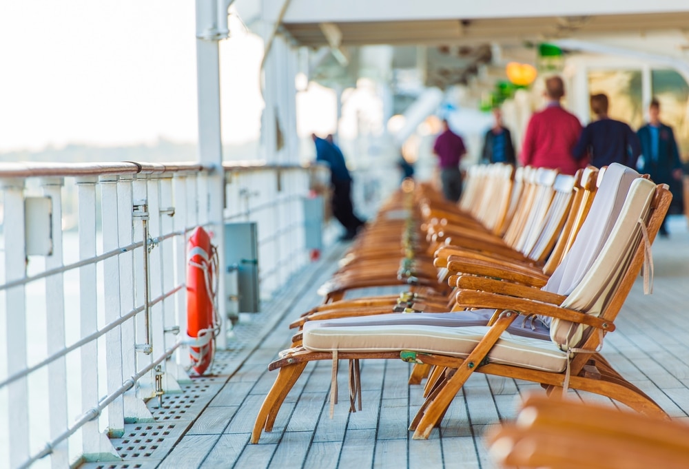 Cruise deck