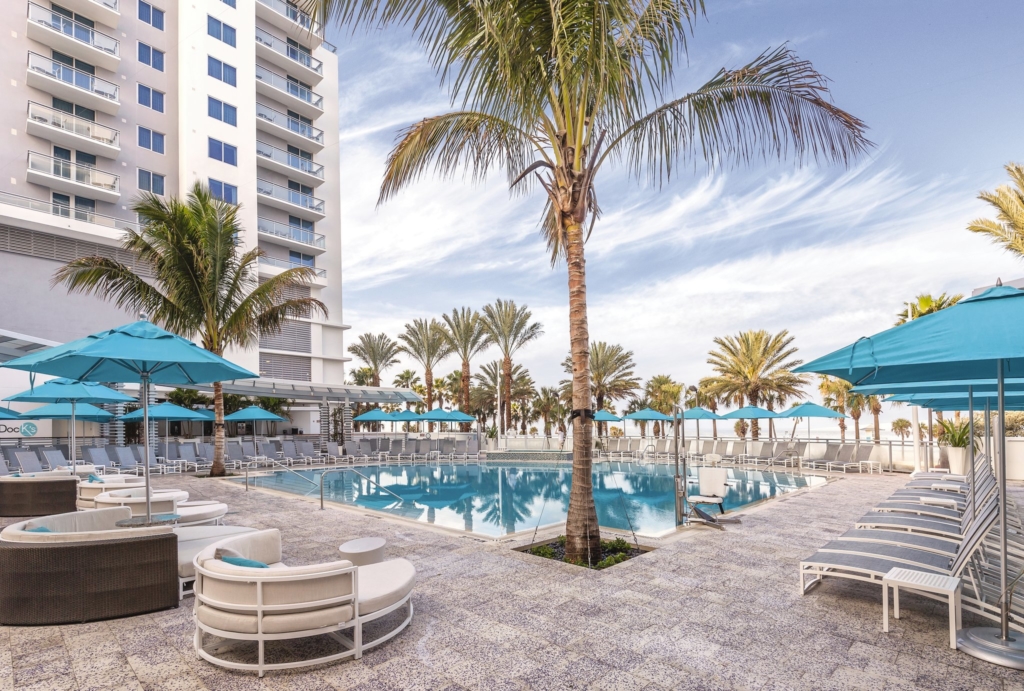 Wyndham Clearwater Beach Resort Pool View