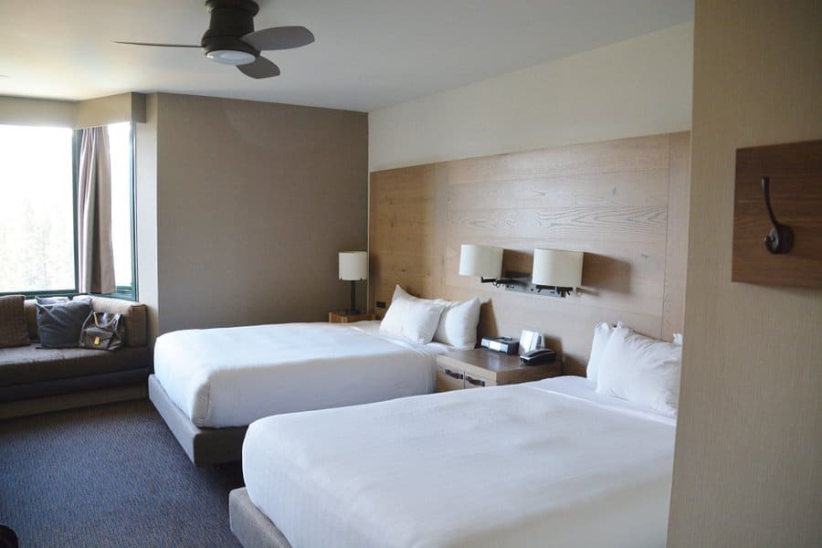 hyatt regency lake tahoe resort casino bedroom1