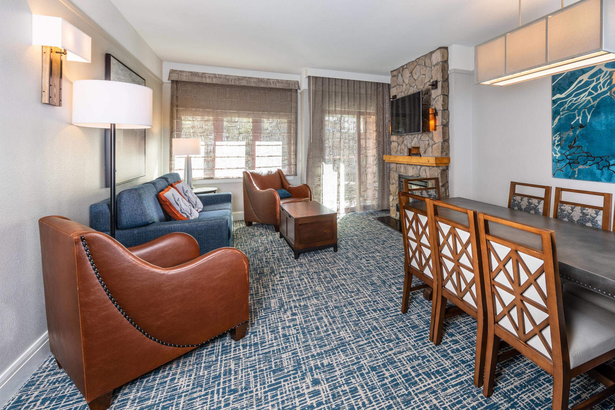 marriotts timber lodge living
