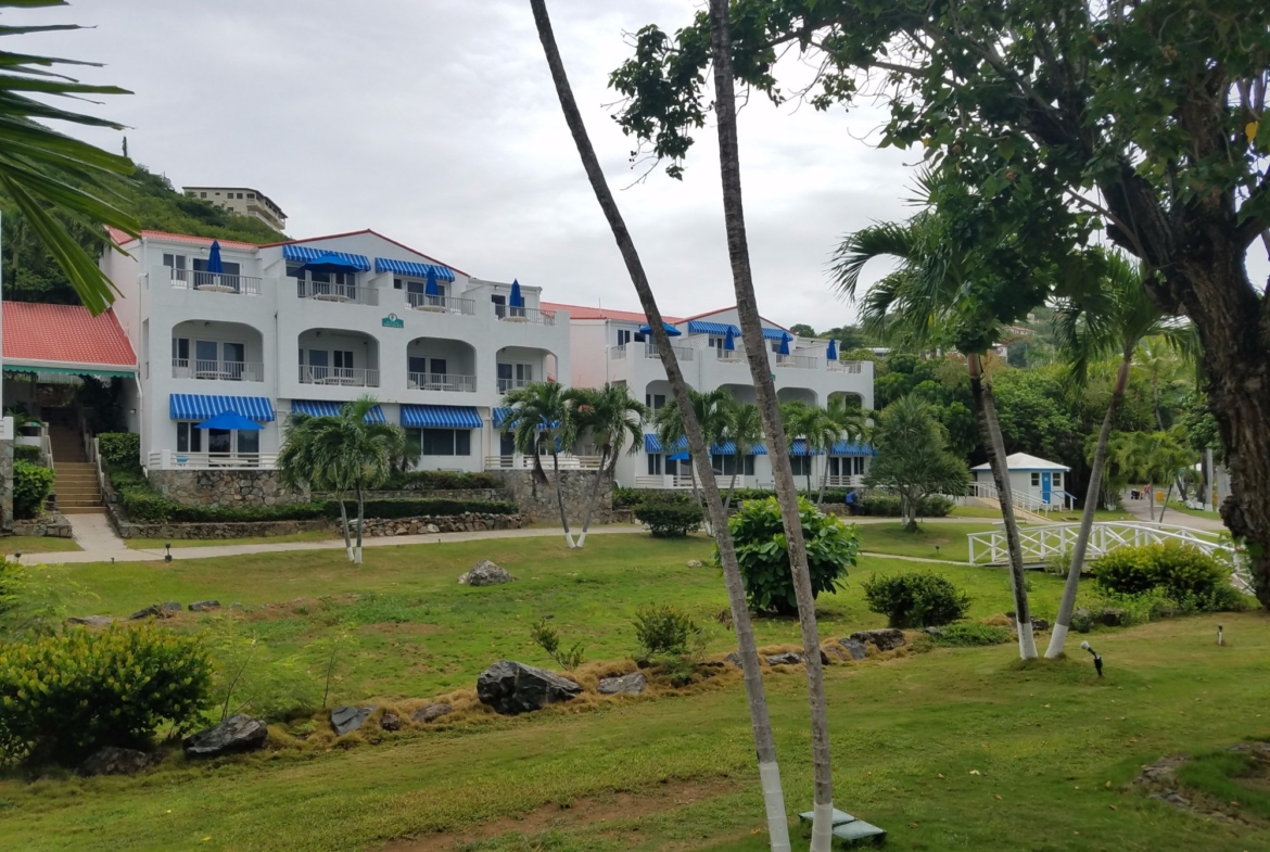 Bluebeard's Beach Club and Villas Exterior