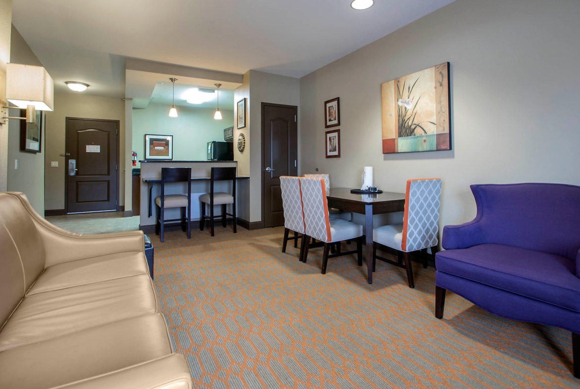 Bluegreen Vacations Odyssey Dells 1 Bedroom Living Area