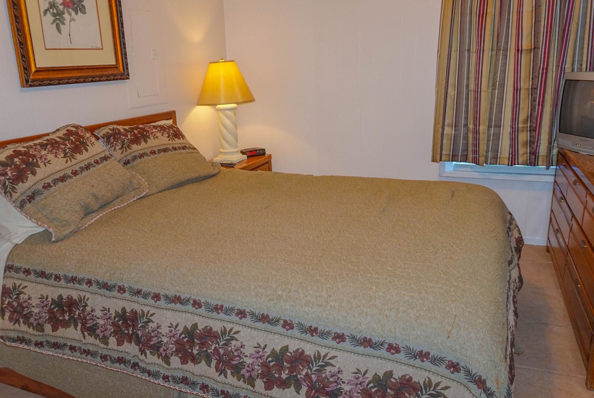 Bluegreen Vacations Paradise Isle Resort Guestroom Area