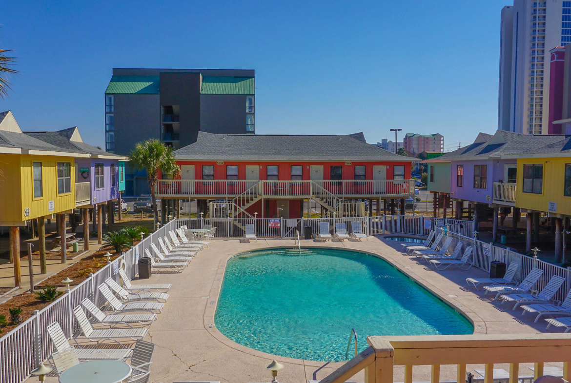 Bluegreen Vacations Paradise Isle Resort Pool Area
