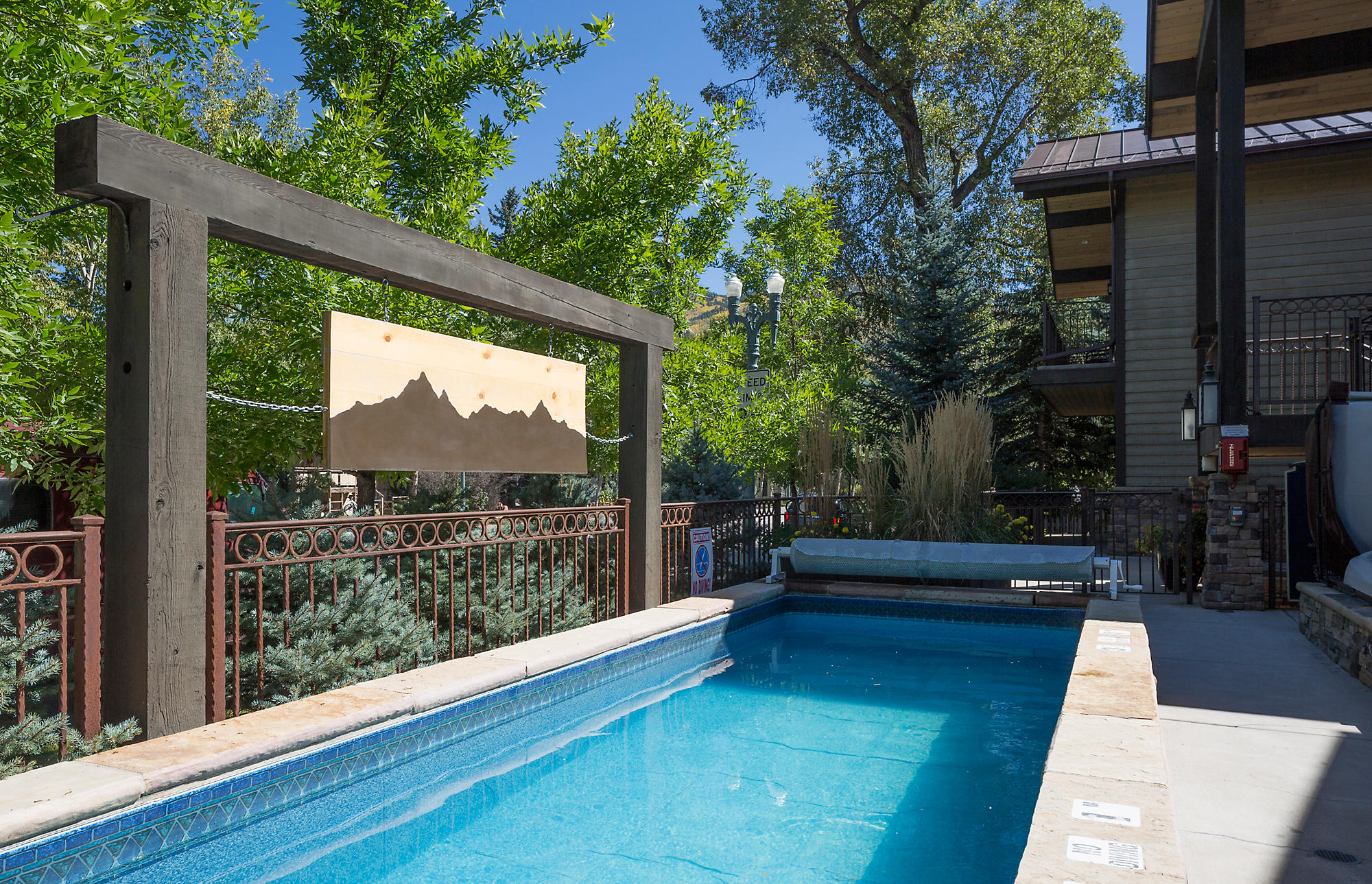 Bluegreen Vacations The Innsbruck Aspen Outdoor Pool