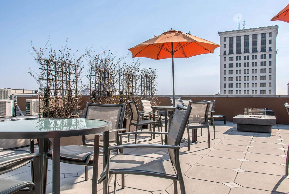 Bluegreen Vacations The Studio Homes At Ellis Square Rooftop