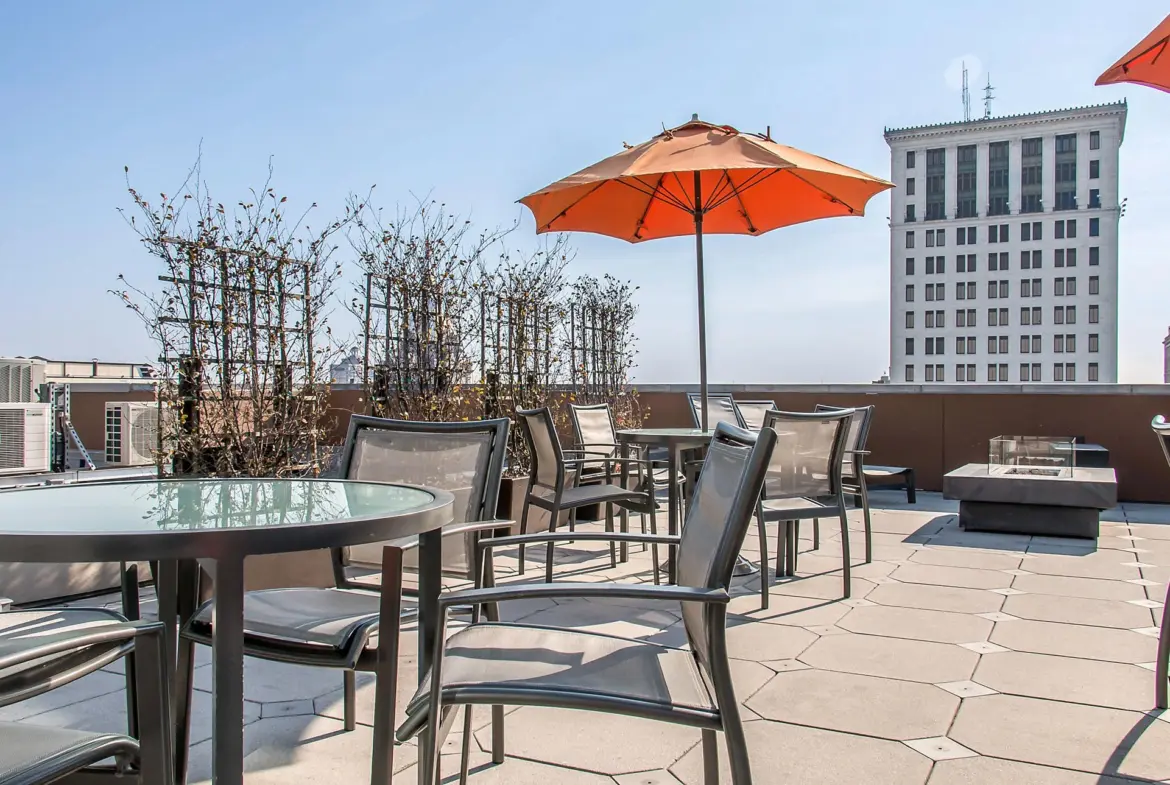 Bluegreen Vacations The Studio Homes At Ellis Square Rooftop