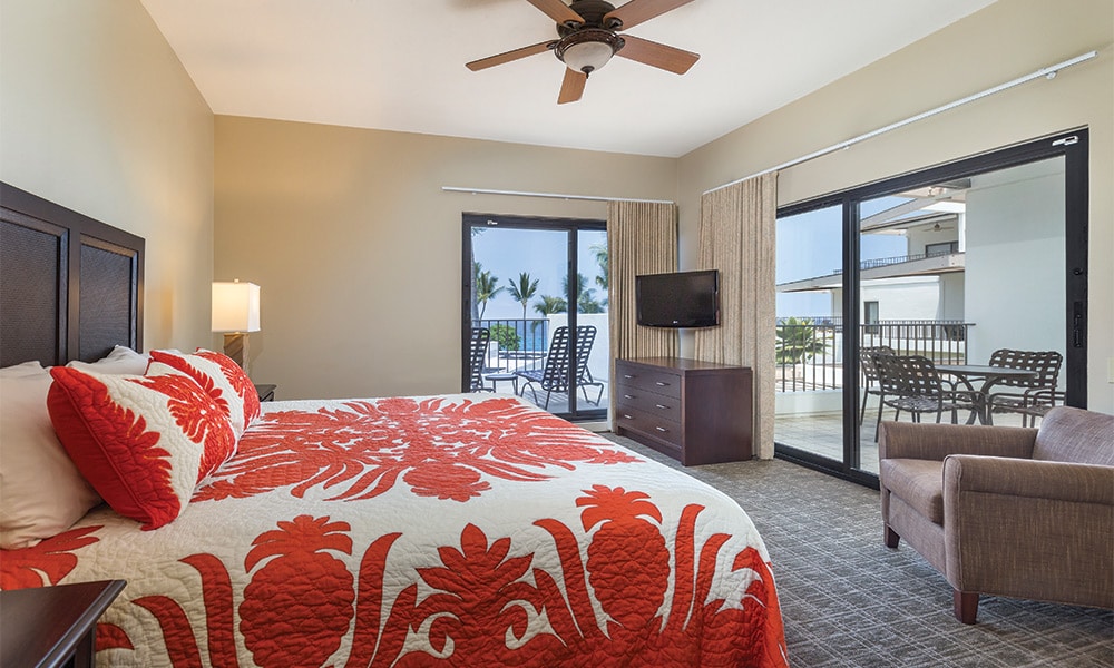 Club Wyndham Hawaii At Royal Sea Cliff 1 Bedroom Deluxe Bedroom