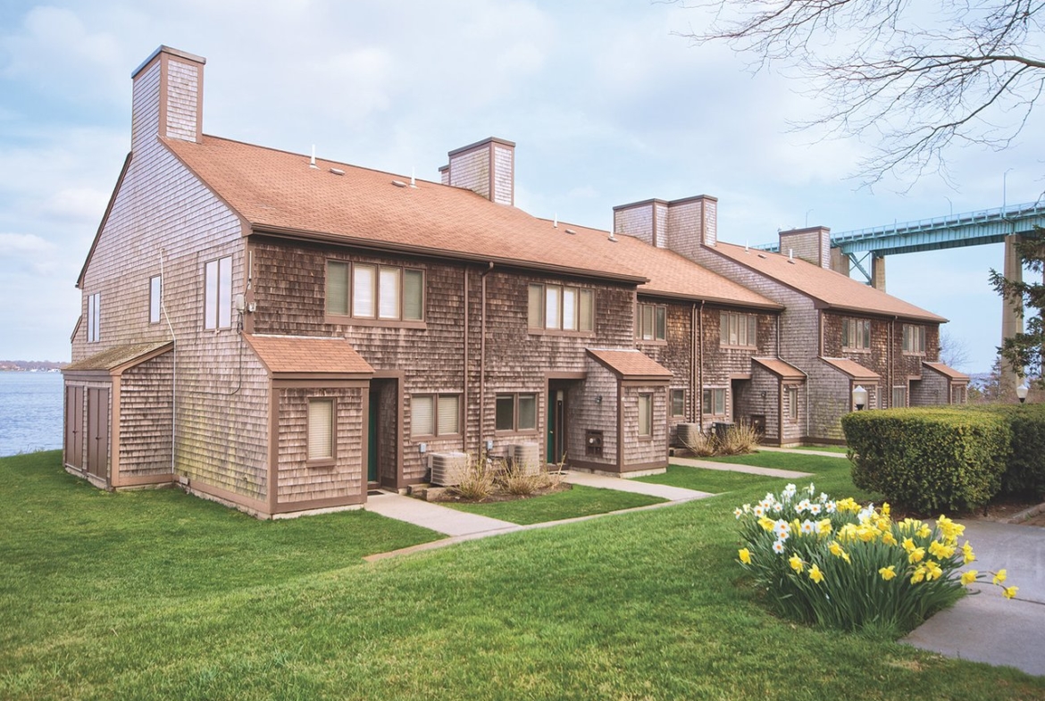 Club Wyndham Newport Overlook Exterior Buildings