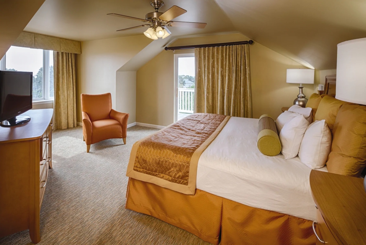 Club Wyndham Ocean Ridge Bedroom