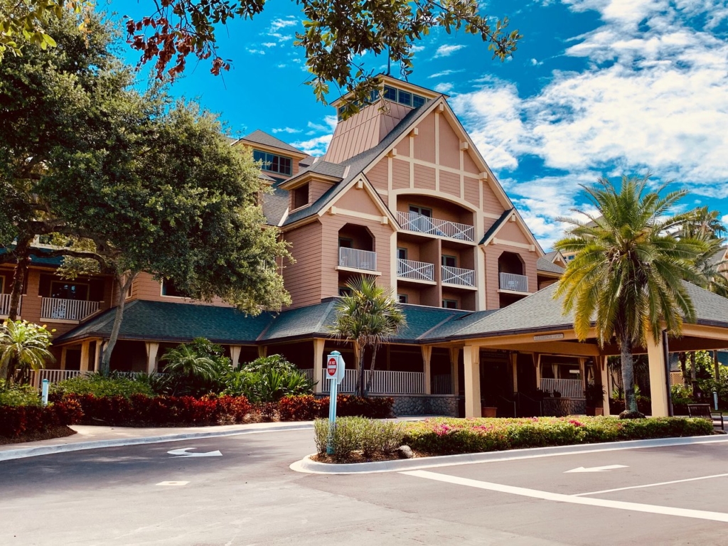 Disney’s Vero Beach Resort Entrance