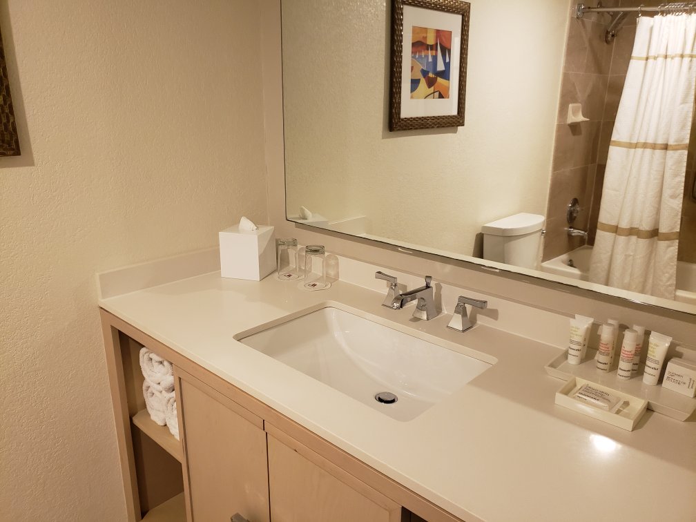 Grand Cayman Marriott Beach Resort Bathroom
