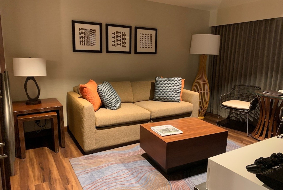 Hokulani Waikiki By Hilton Grand Vacations Living Area