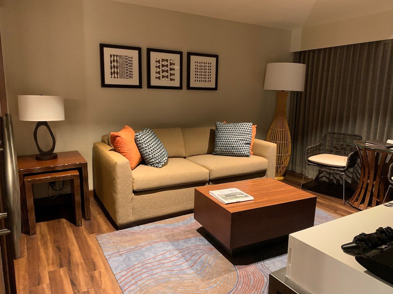 Hokulani Waikiki By Hilton Grand Vacations Living Area