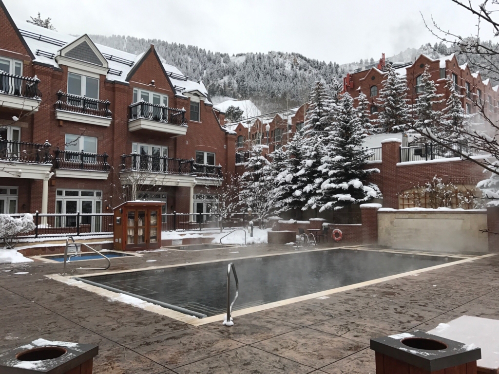 Hyatt Residence Club Grand Aspen Pool and hot tub Winter