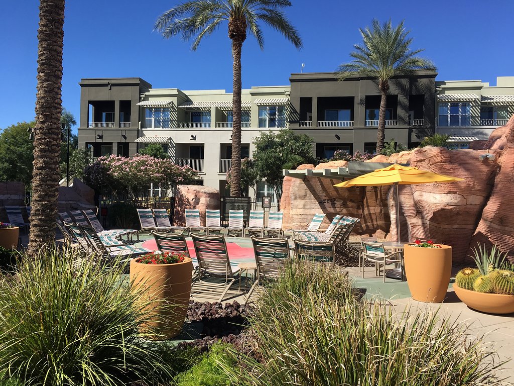 Marriott’s Canyon Villas At Desert Ridge Outside