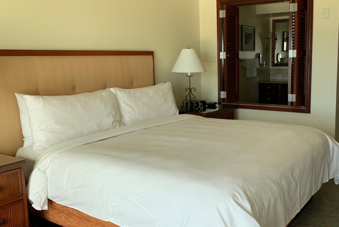 Marriott's Ko Olina Beach Club Bed