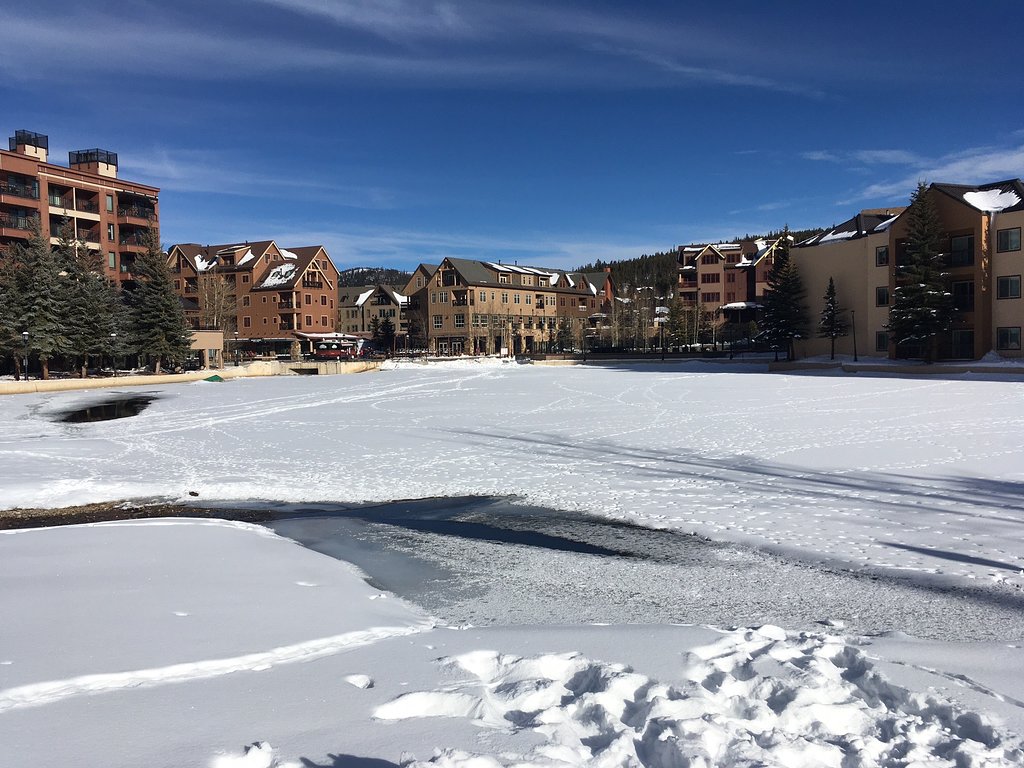 Marriott’s Mountain Valley Lodge At Breckenridge Outside