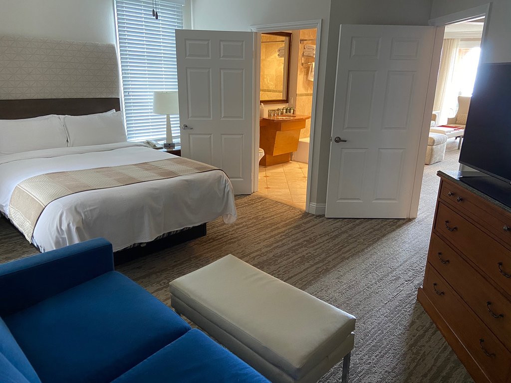 Marriott’s Newport Coast Villas Bedroom