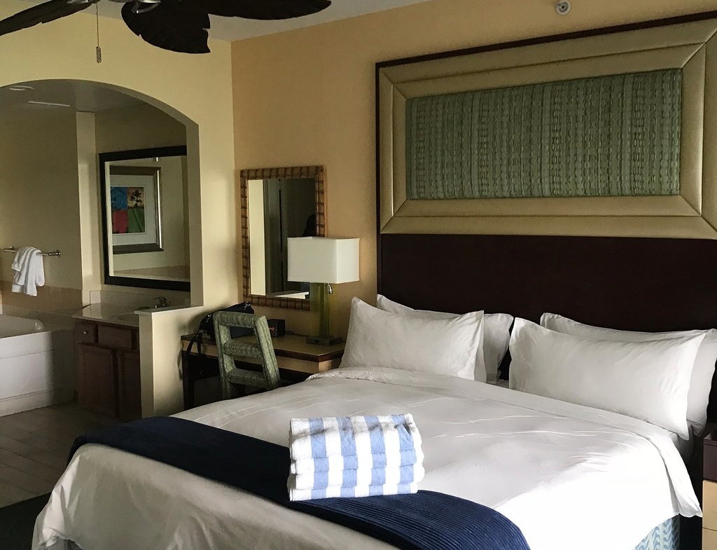 Marriott's Ocean Pointe Bedroom
