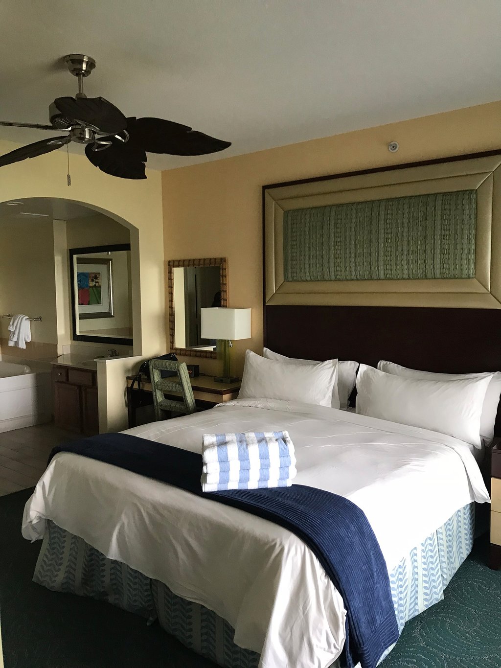 Marriott's Ocean Pointe Bedroom
