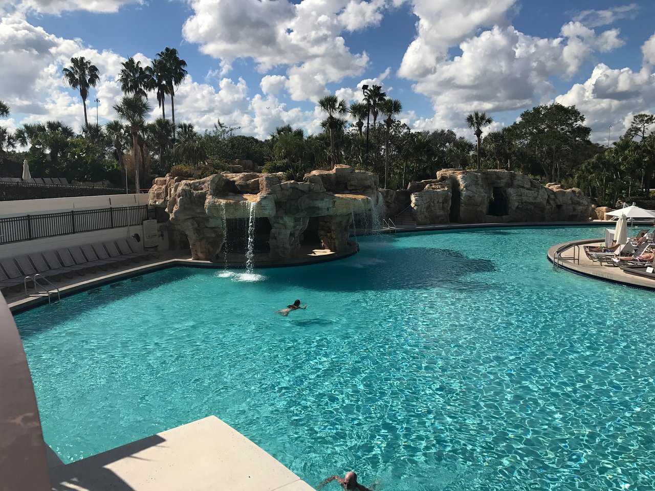 Marriott's Sabal Palms Dining Pool