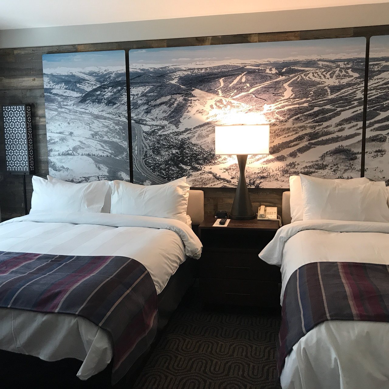Marriott's Streamside At Vail-Birch Double Bedroom