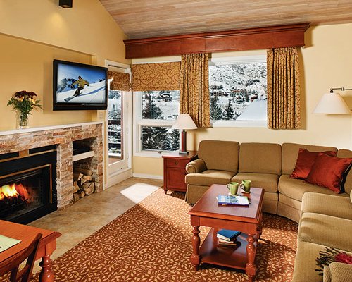 Marriott's Streamside At Vail-Douglas Living Room