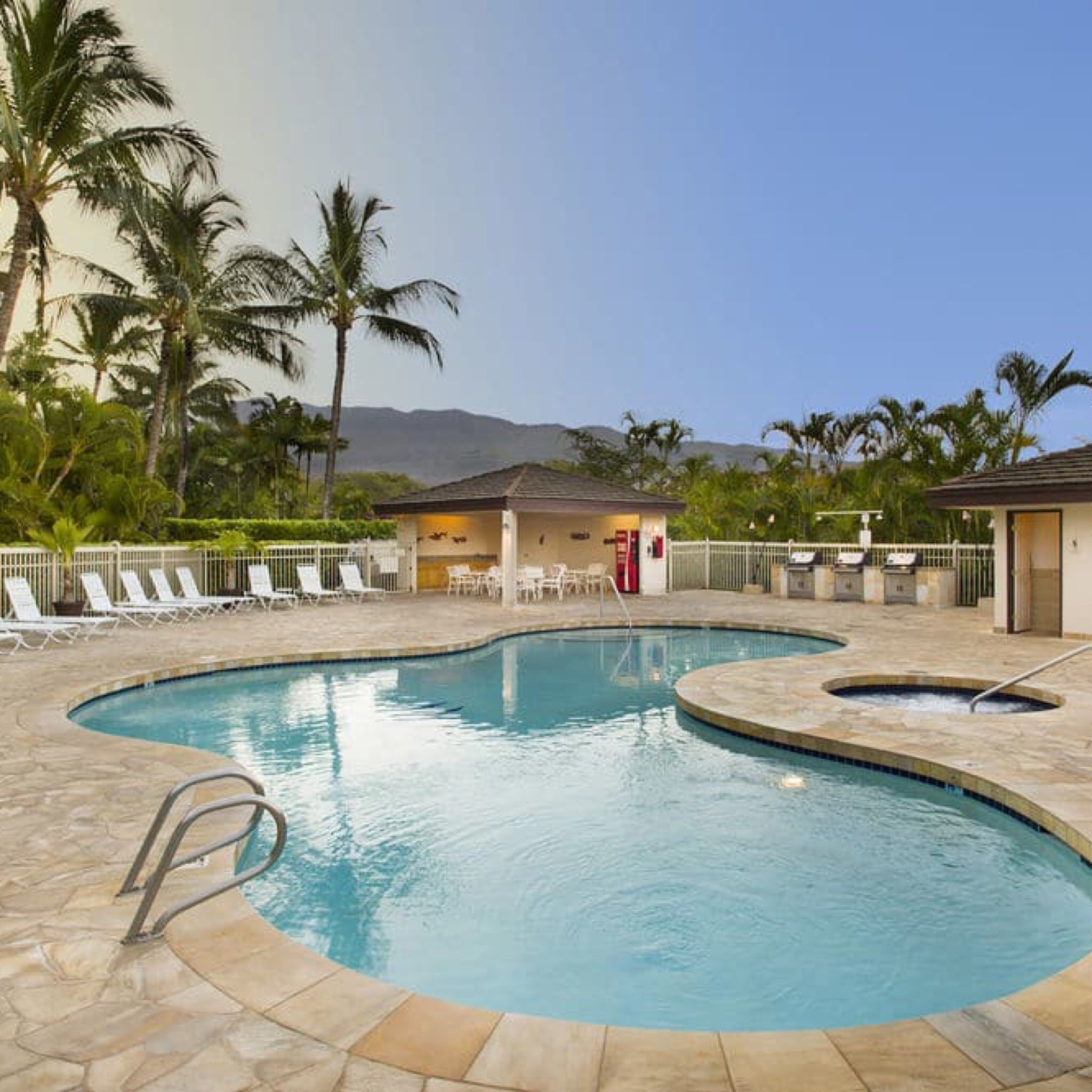 Maui Banyan Vacation Club Pool