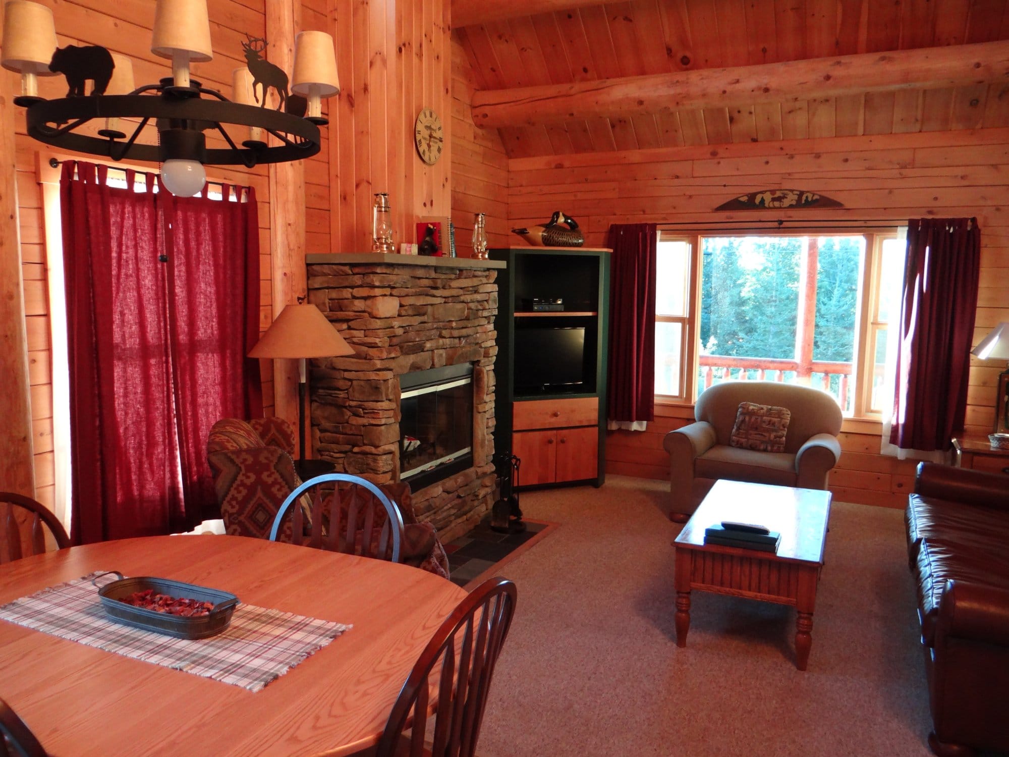 Rangeley Lake Resort Cabin Living