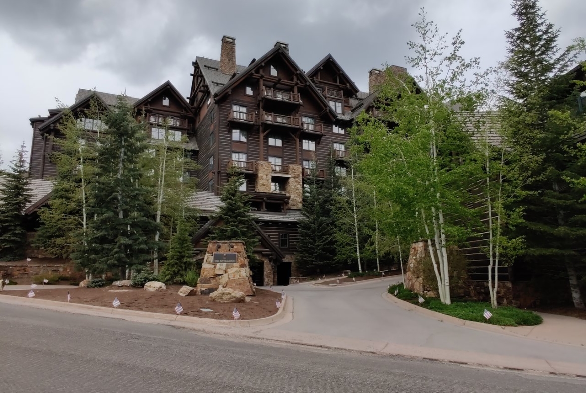 Ritz-Carlton Bachelor Gulch Outside