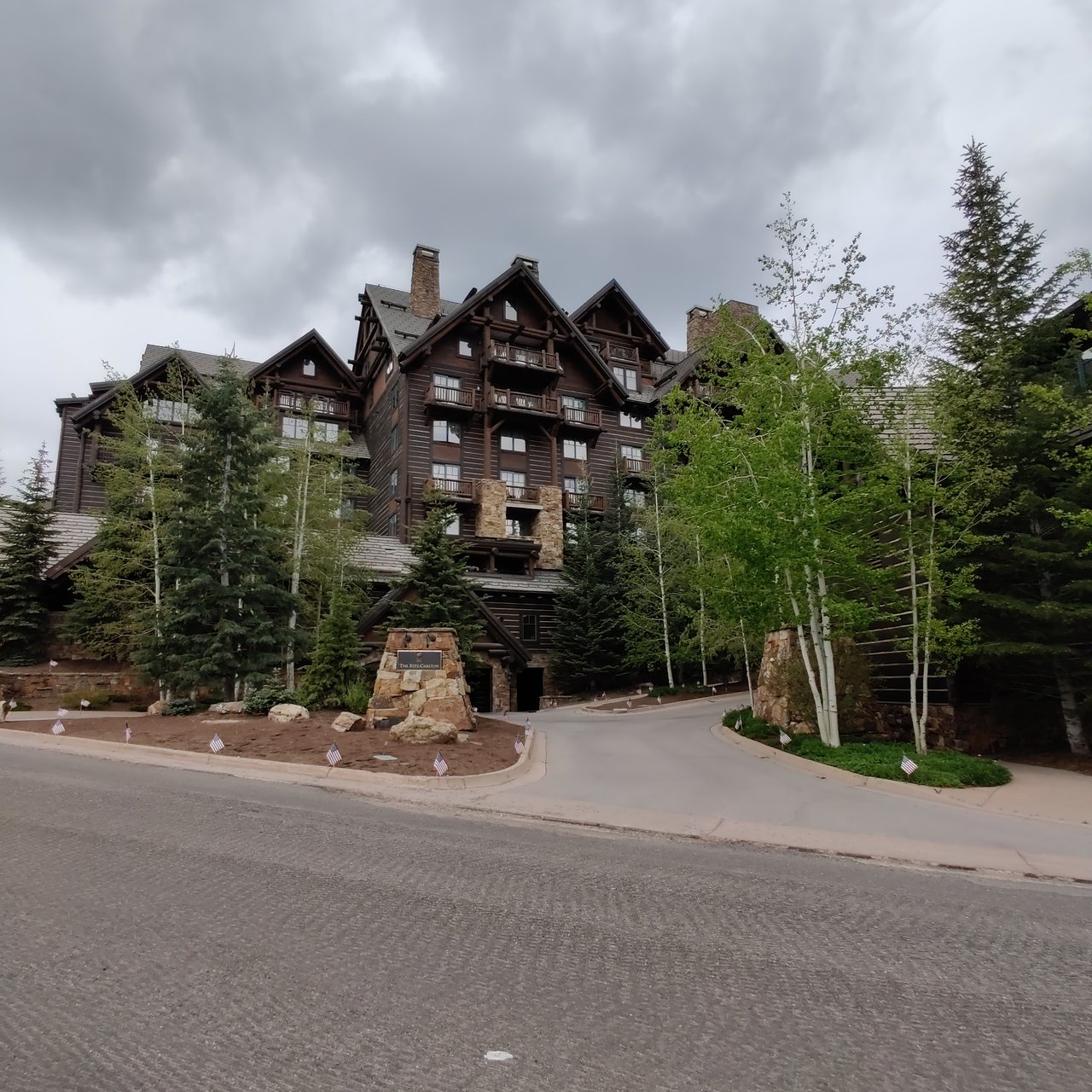 Ritz-Carlton Bachelor Gulch Outside