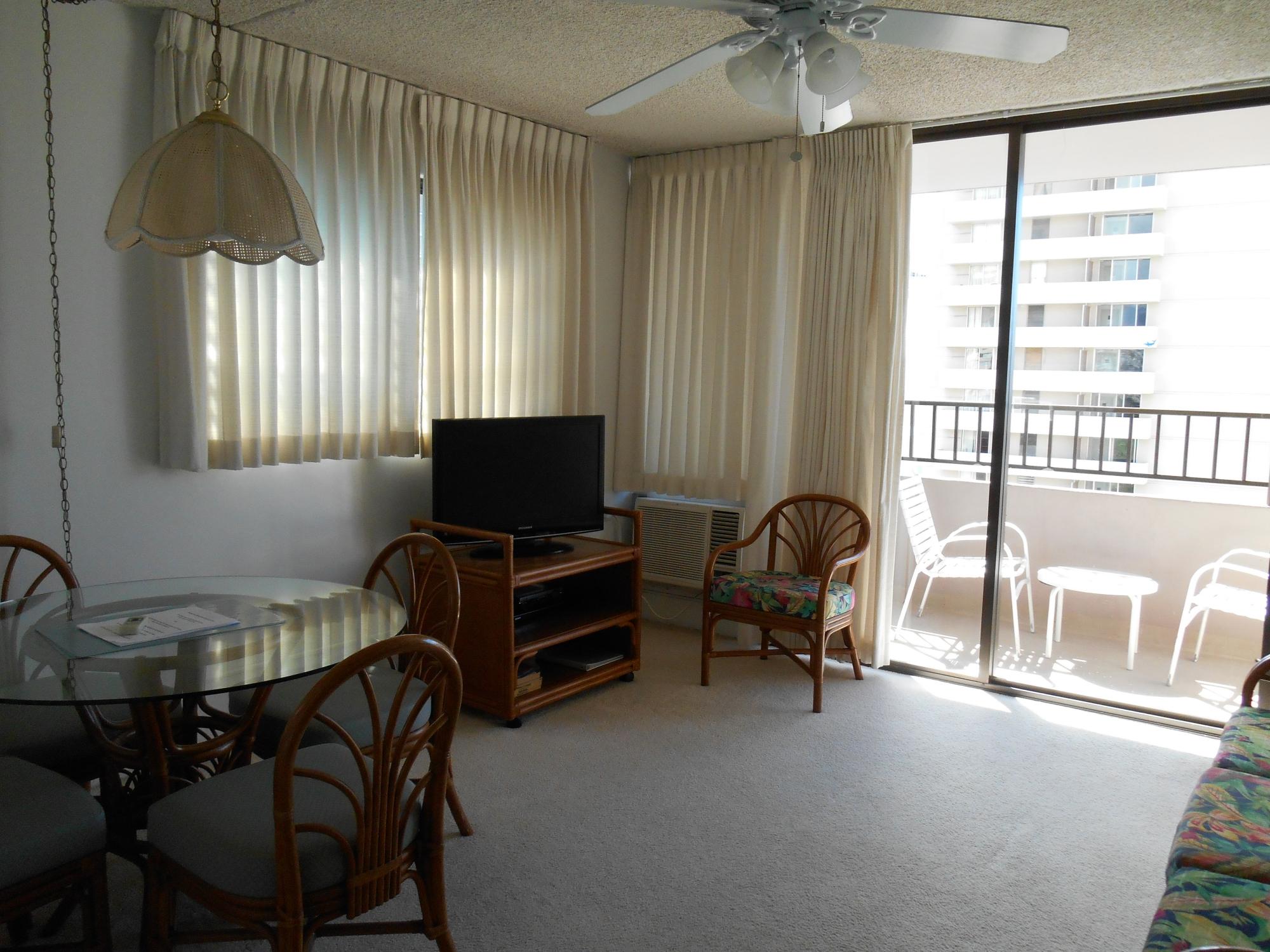 Royal Kuhio Living Room With Patio View