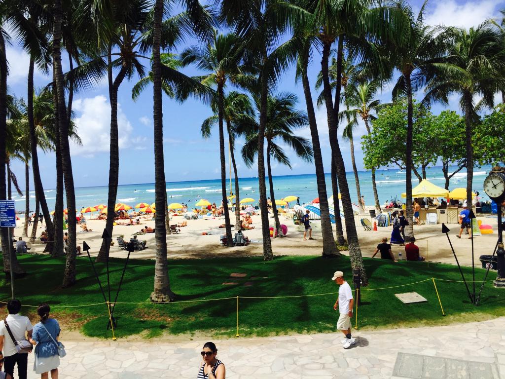 Royal Kuhio beach front