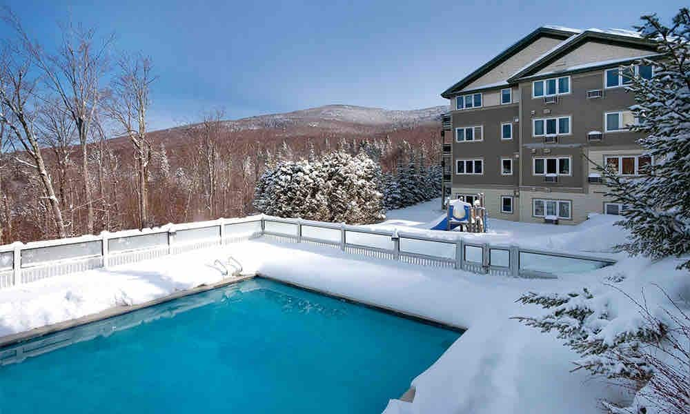 Smugglers' Notch Aspen Pool Area