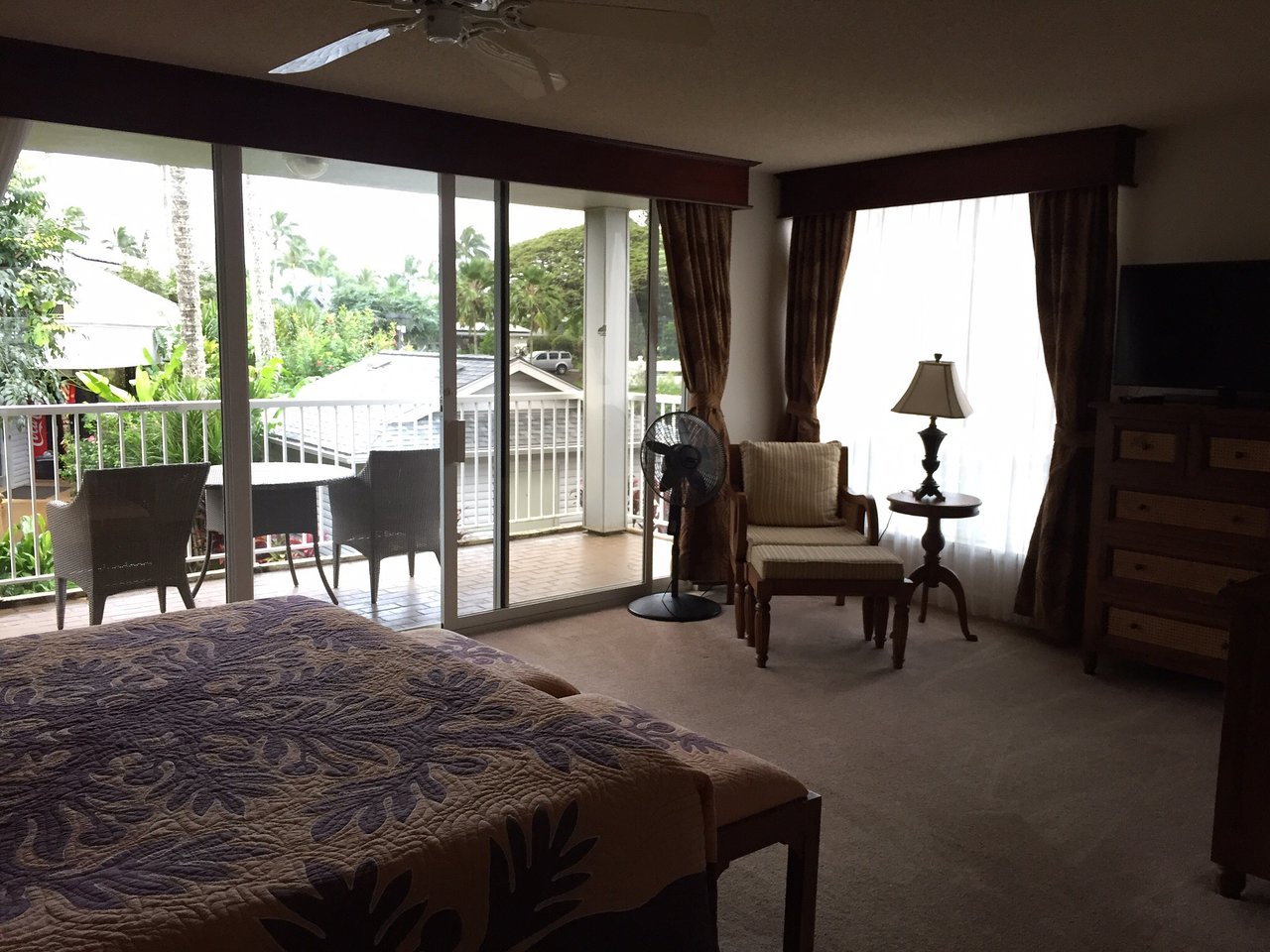 The Cliffs at Princeville Living Area