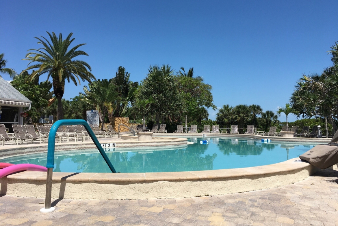 Tortuga Beach Club Resort Pool