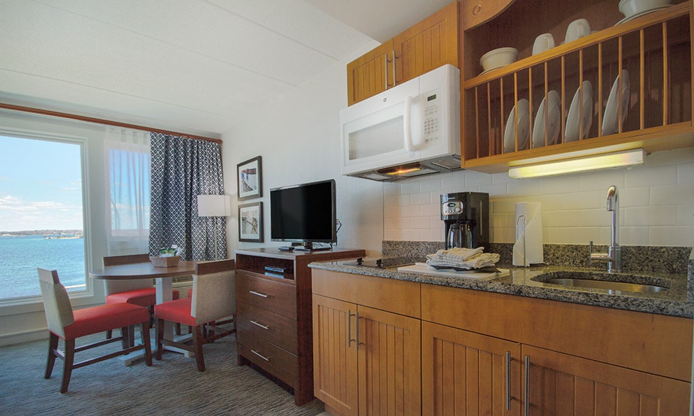 Wyndham Inn On The Harbor 1 Bedroom Suite Living and Kitchen