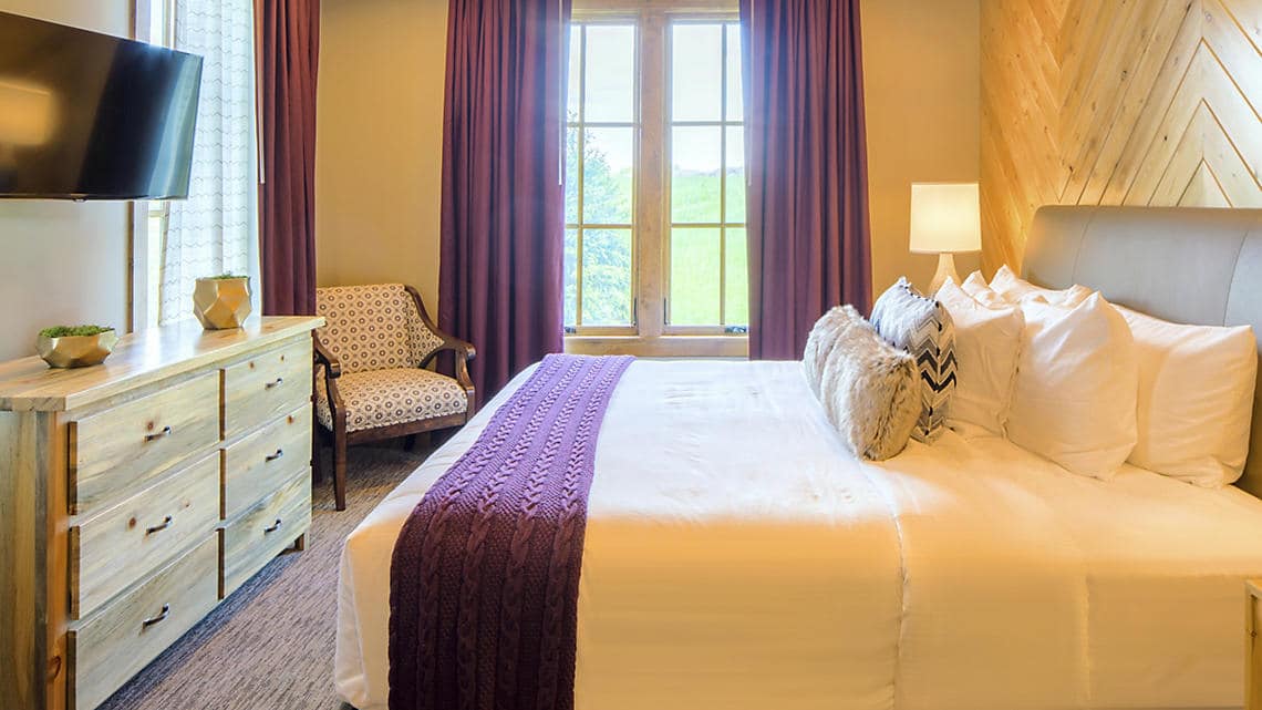 Bluegreen Vacations Mountain Run At Boyne 4 Bed Presidential Master Bedroom