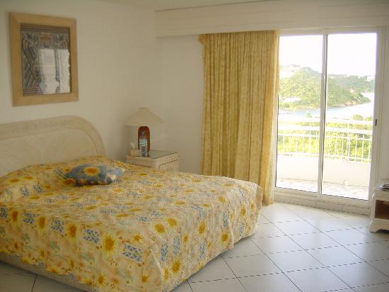 Sapphire Beach Club & Resort Bedroom