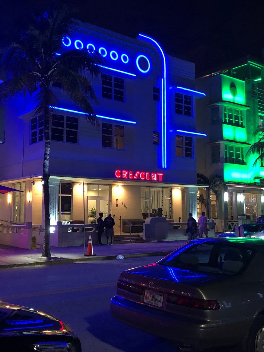 Crescent Resort And Spa On South Beach Exterior Night