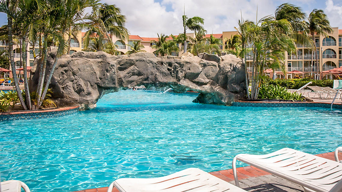 La Cabana Beach and Racquet Club Aruba Water Feature