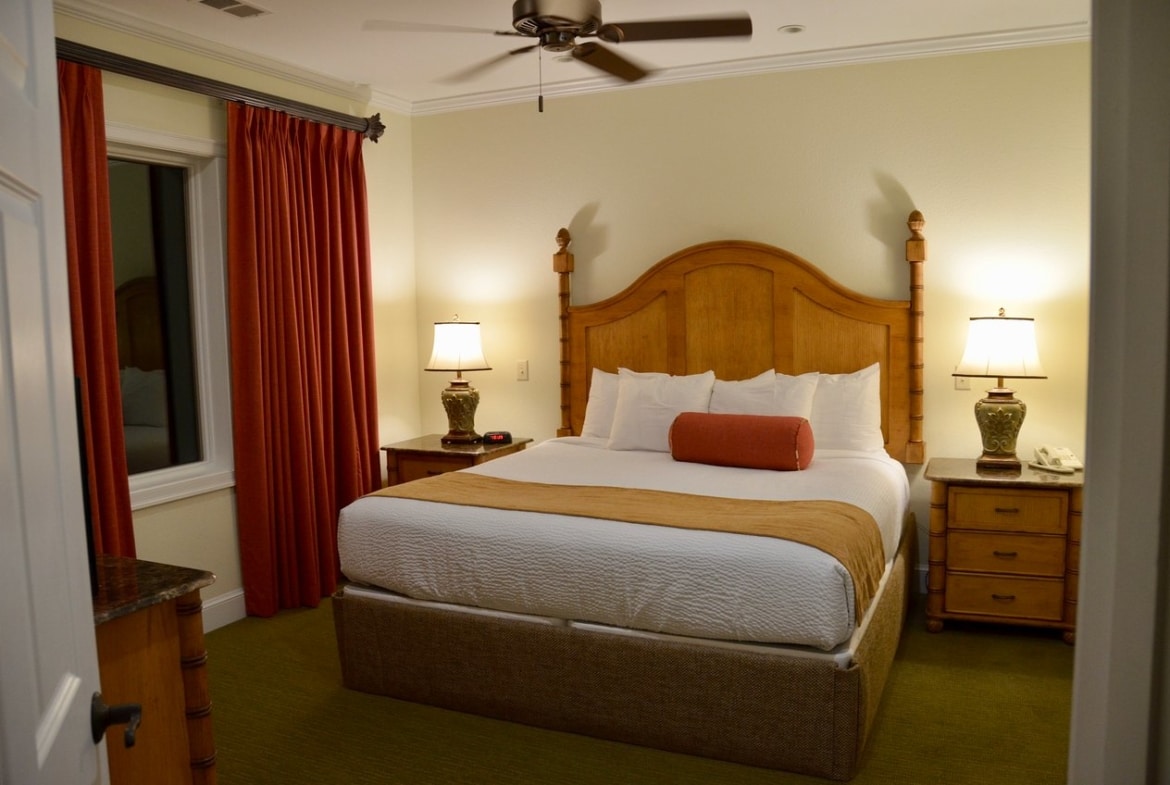 Coral Sands Resort Master Bed