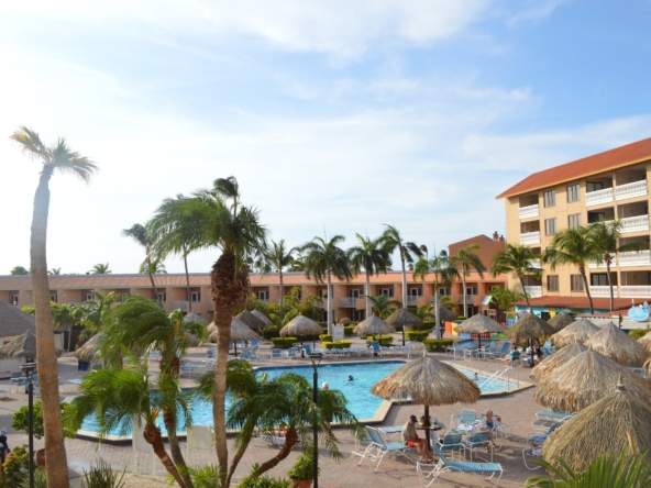 Casa Del Mar Beach Resort Exterior