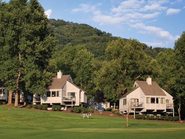 Club Wyndham Resort at Fairfield Mountains Exterior Buildings