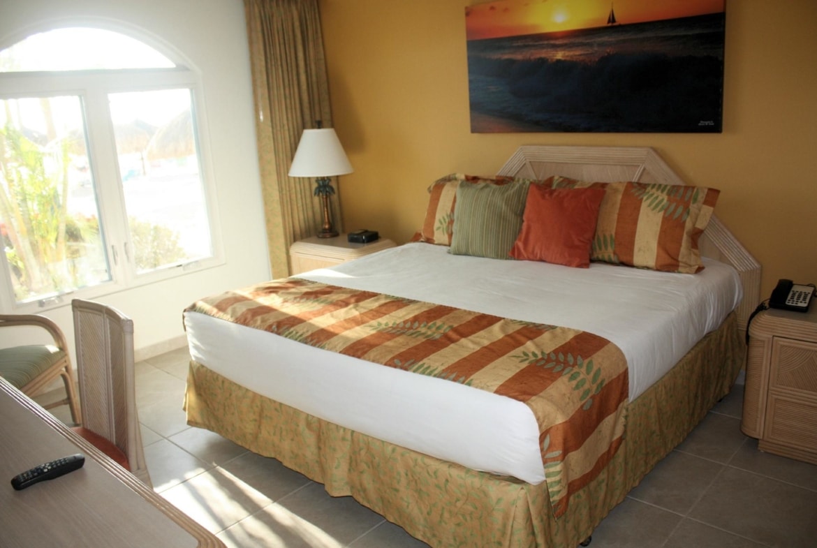 Costa Linda Beach Resort Bedroom