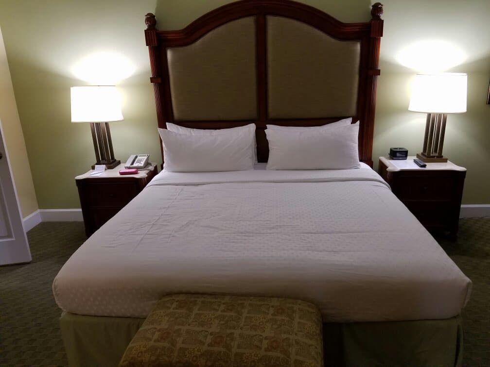 Cypress Pointe Resort Bed