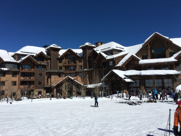 Grand Lodge on Peak 7 Exterior