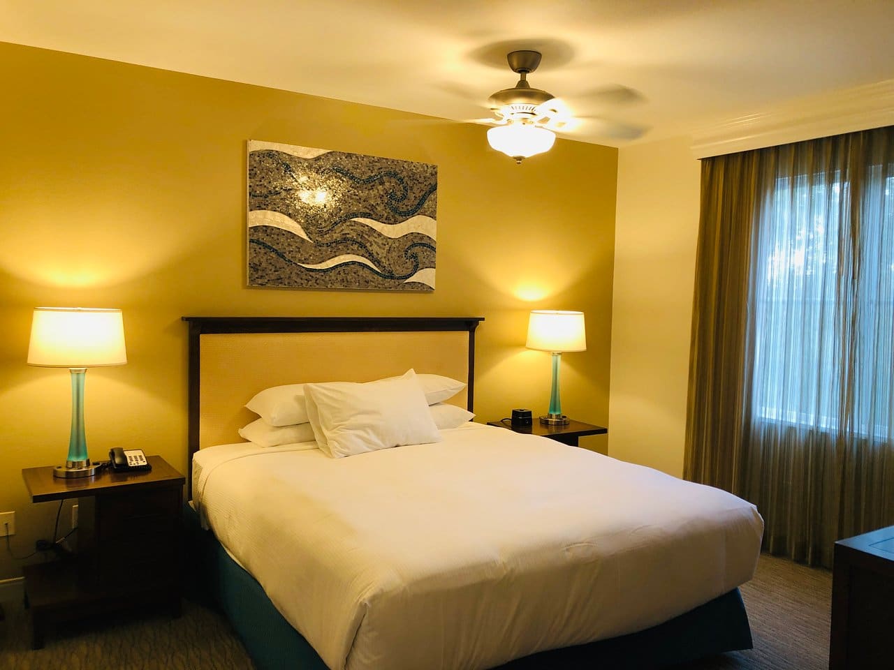 Grand Pacific Palisades Resort Bed